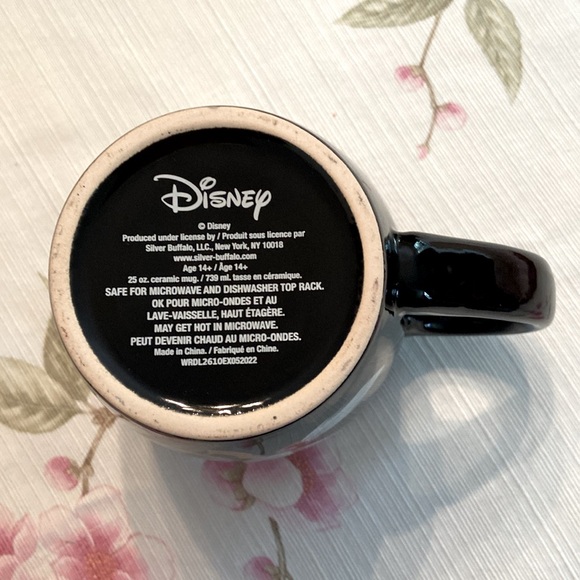 Disney Coffee Mug Totally Bewitching 25oz Minnie Mouse on Broom Stick Large Mug - Picture 6 of 9